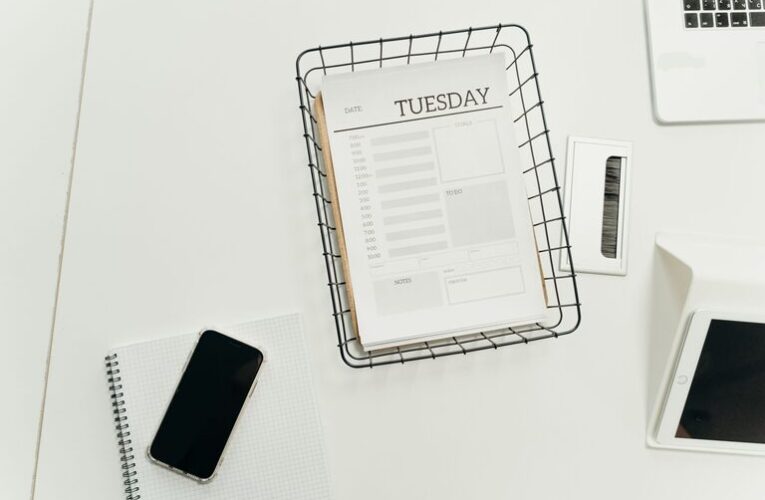 How to Keep Your Emails Under Control and Stress-Free